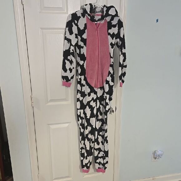 Kids Cow Print Pajamas with Pink Accents - Picture 1 of 6